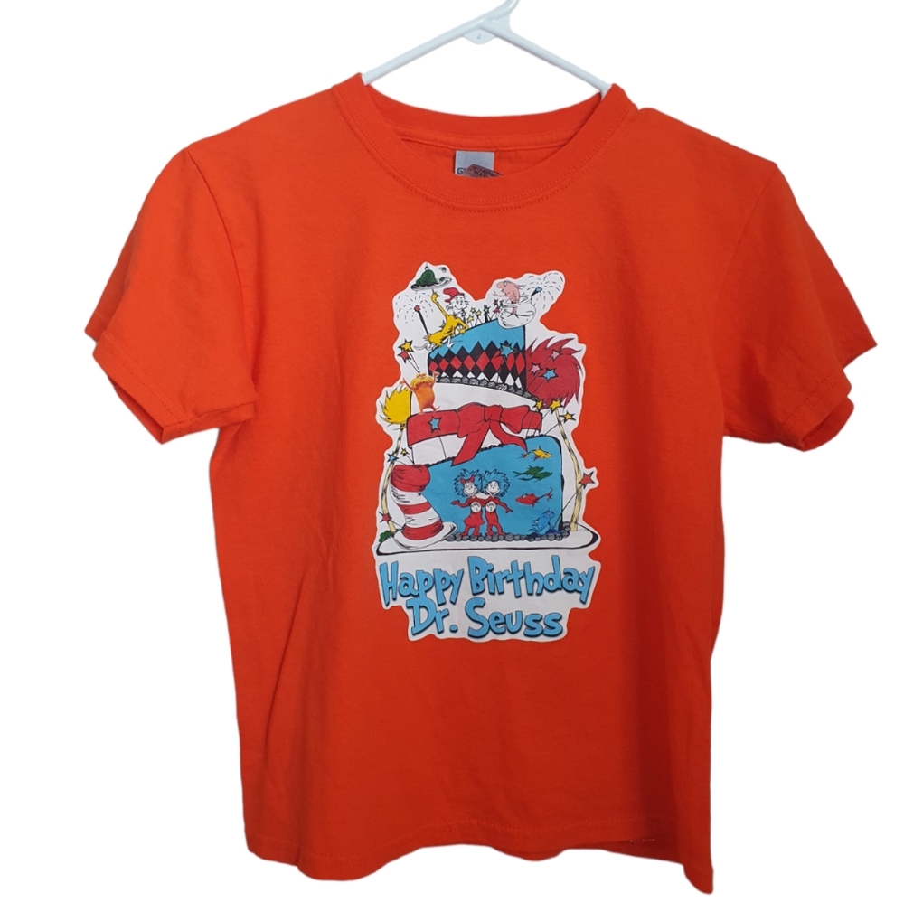Dr. Seuss Happy Birthday Dr. Seuss!Orange T-Shirt. Sz S (8).